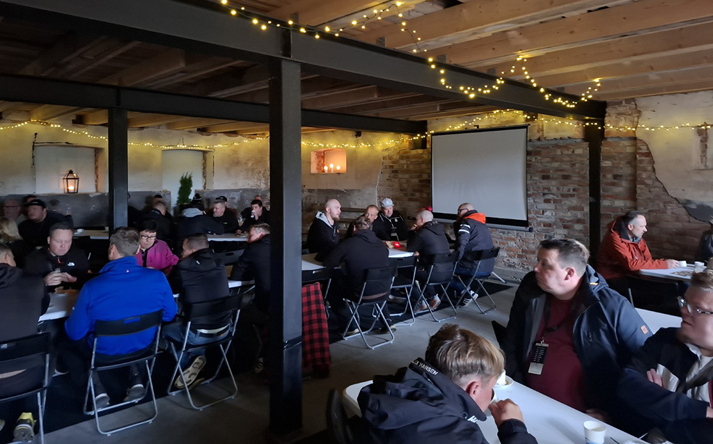 Yritystapahtumat, kokoustilat - Pois Tieltä!