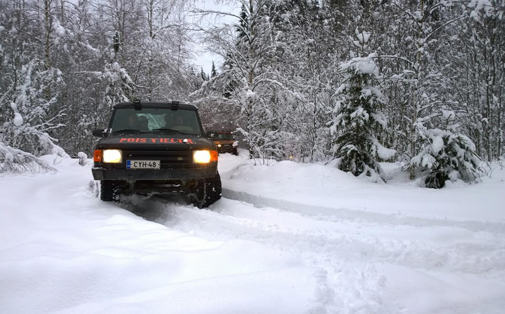 Maastoautosafarit - Pois Tieltä!