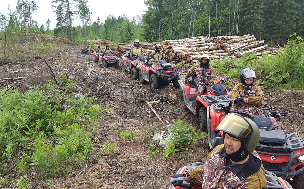 Mönkijäsafarit - Pois Tieltä!