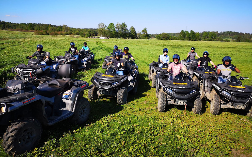 Mönkijäsafarit - Pois Tieltä!