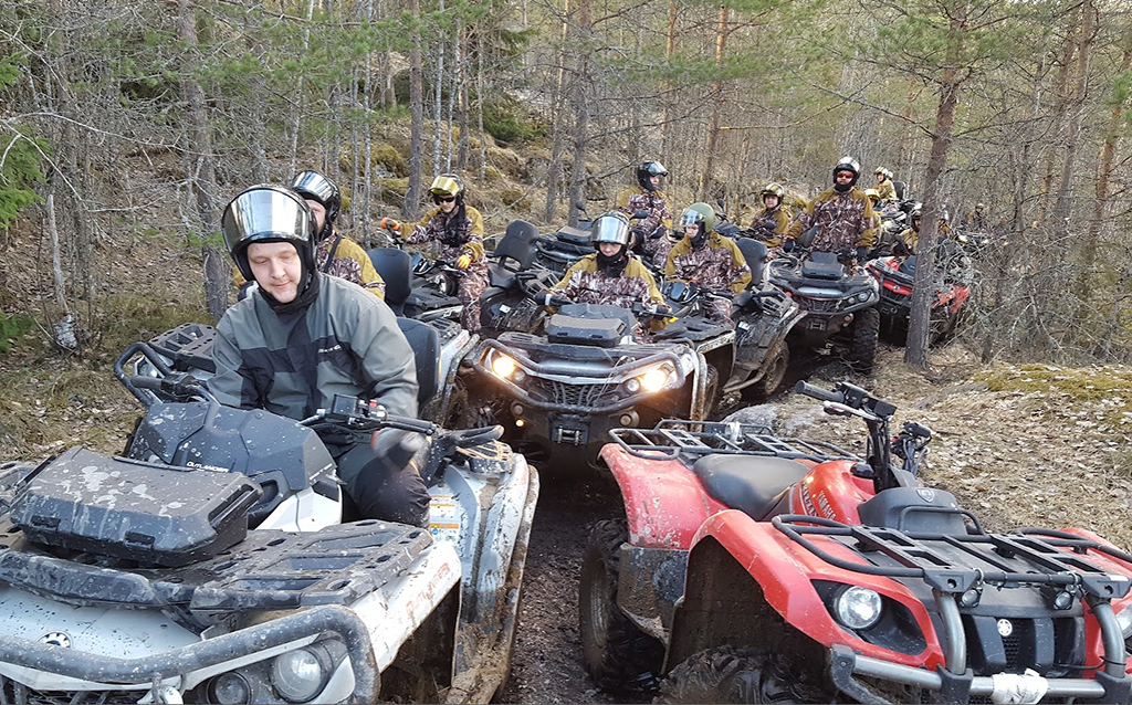 Mönkijäsafarit - Pois Tieltä!