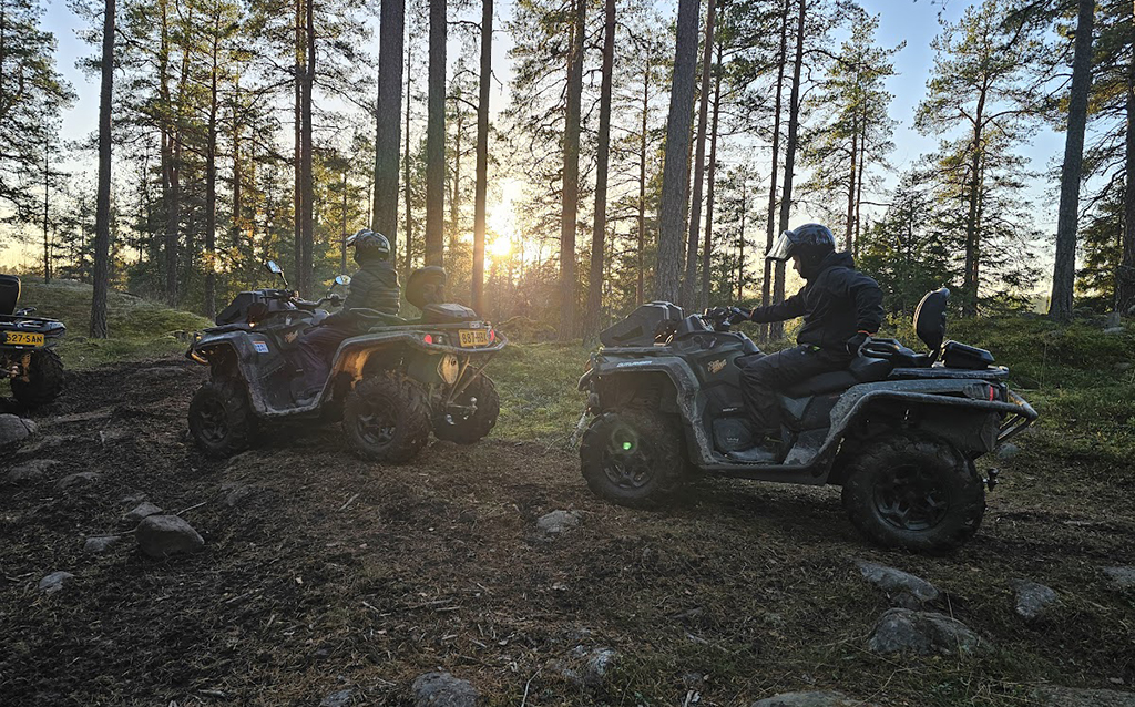 Mönkijäsafarit - Pois Tieltä!