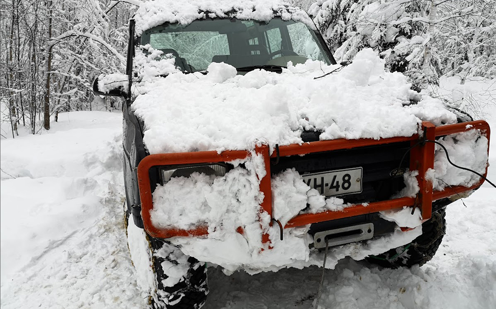 Maastoautosafarit - Pois Tieltä!