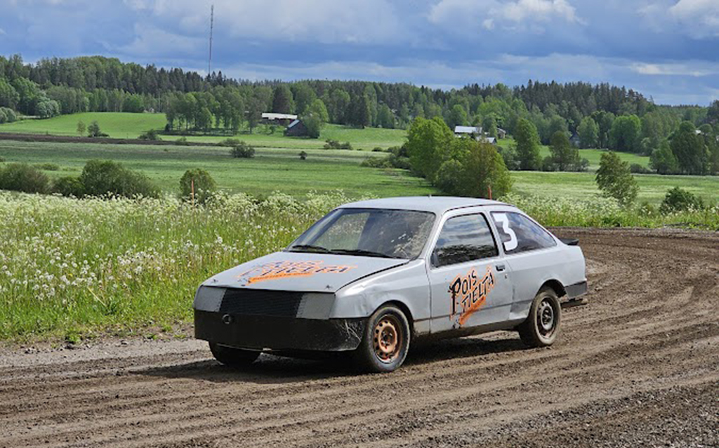 Peltoautoralli - Pois Tieltä!