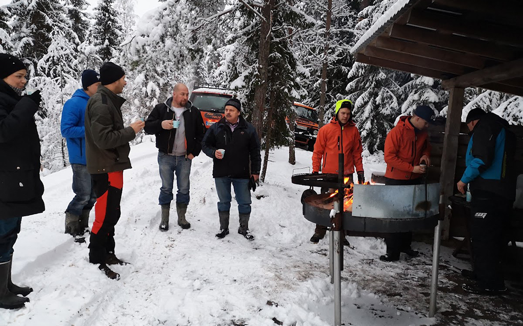Tapahtumien tarjottavat - Pois Tieltä!